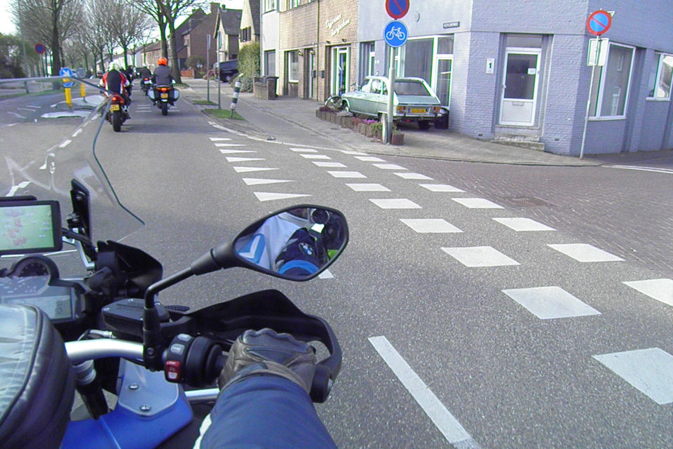 Motorrijbewijspoint Schiedam theorie cursus online